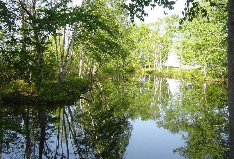 Hotel La Roche Pleureuse | Isle aux Coudres | Quebec | Canada 1