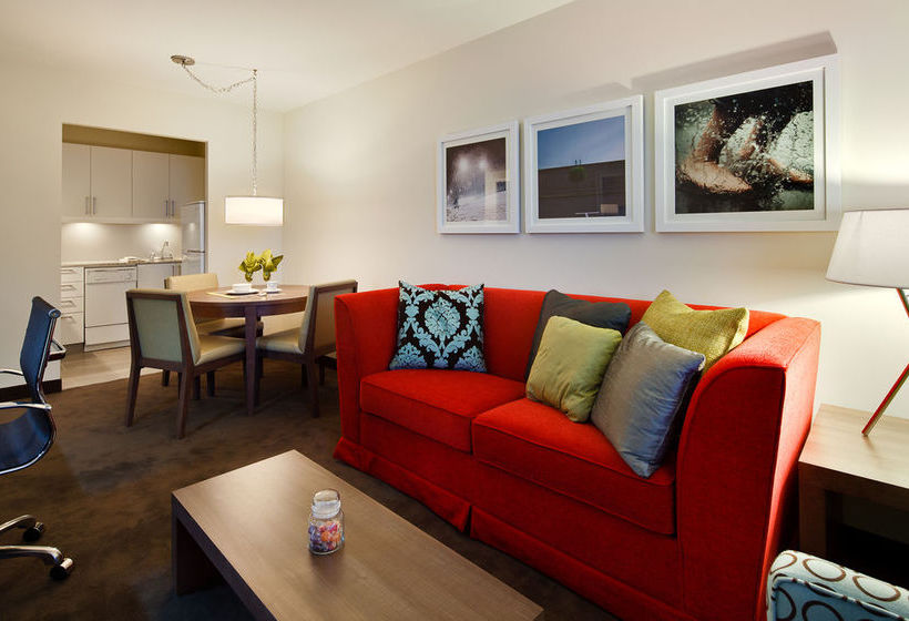 Hotel Residence Inn by Marriott Montreal Westmount | Montreal | Quebec | Canada 16