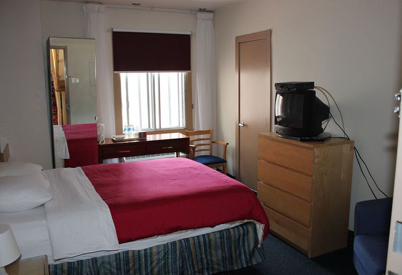 Hotel Le Saint Malo Montreal Quebec
