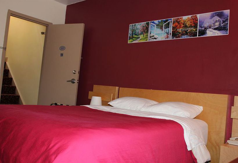 Hotel Le Saint Malo | Montreal | Quebec | Canada 1