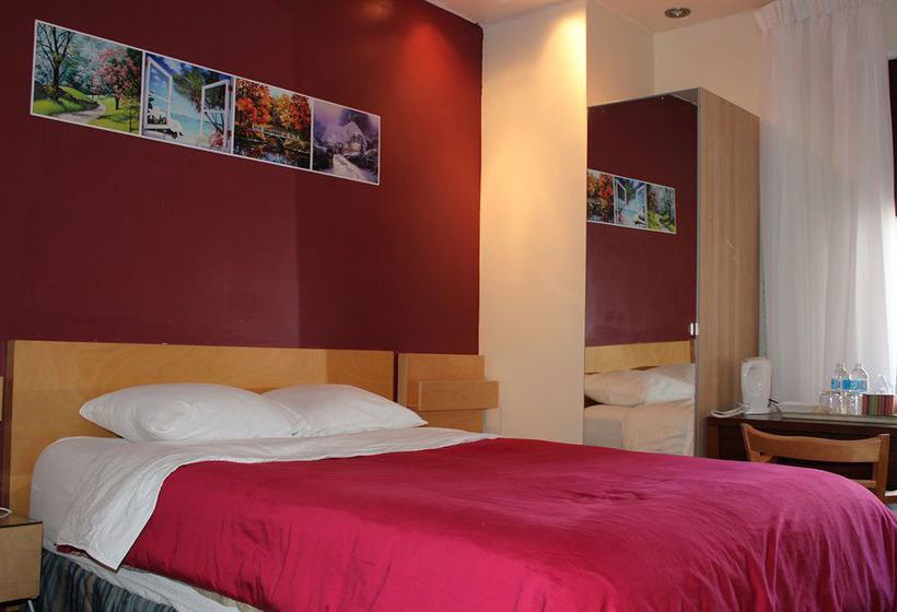 Hotel Le Saint Malo | Montreal | Quebec | Canada 2