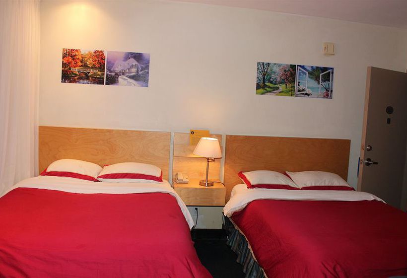 Hotel Le Saint Malo | Montreal | Quebec | Canada 4