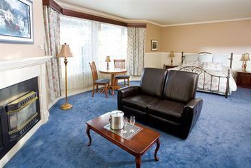 Hotel La Montagne Coupée | St Jean de Matha | Quebec | Canada 8