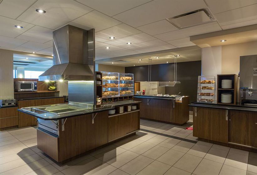 Normandin Hotel & Suites