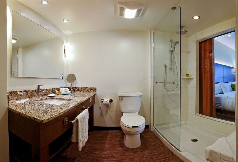 Normandin Hotel & Suites | Quebec | Quebec | Canada 18