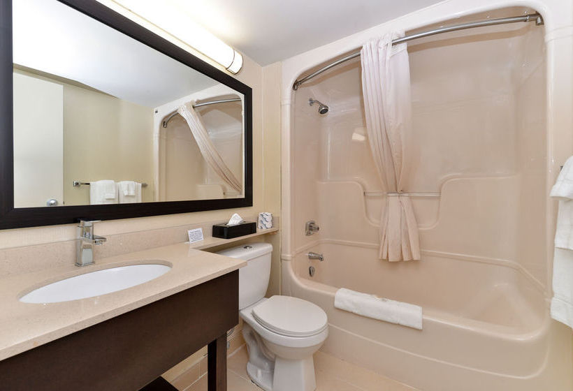 Hotel Comfort Inn Brampton | Brampton | Ontario | Canada 11