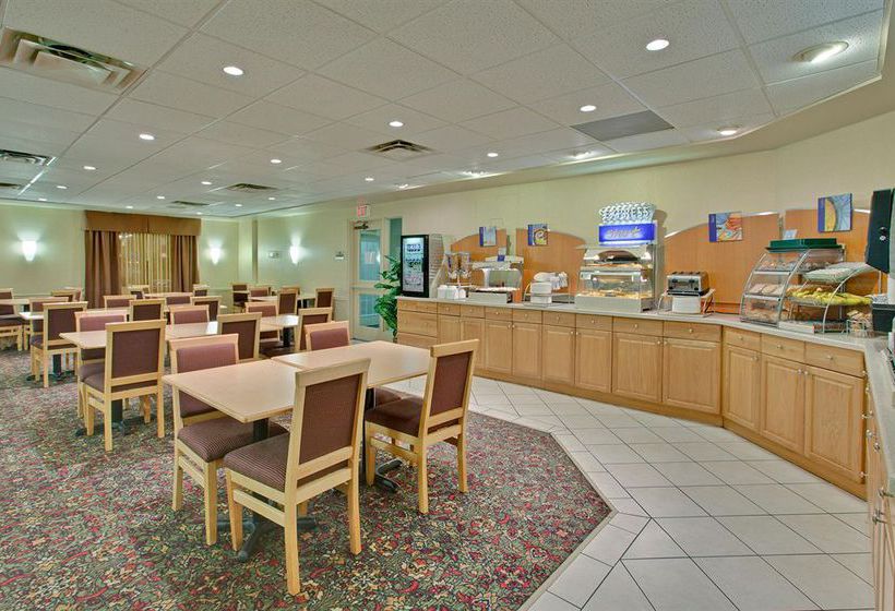 Holiday Inn Express Hotel & Suites London Downtown | London | Ontario | Canada 15