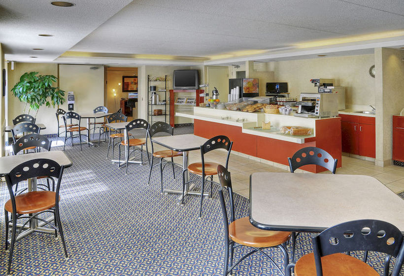 Hotel Quality Suites | London | Ontario | Canada 8