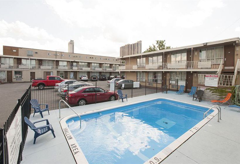 Hotel Admiral Inn | Niagara Falls | Ontario | Canada 10