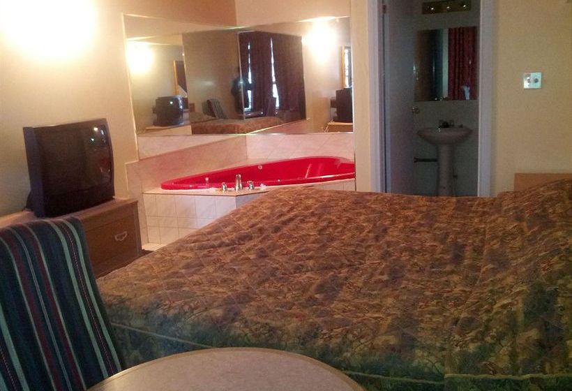 Hotel Admiral Inn | Niagara Falls | Ontario | Canada 3