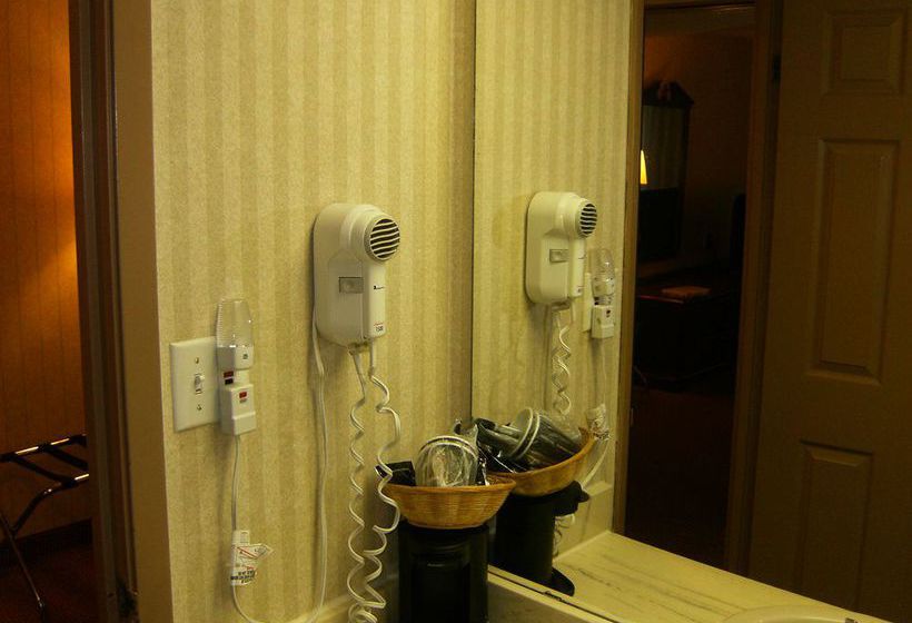 Hotel Clifton Victoria Inn at the Falls | Niagara Falls | Ontario | Canada 1