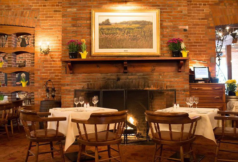 Hotel Pillar & Post | Niagara on the Lake | Ontario | Canada 3