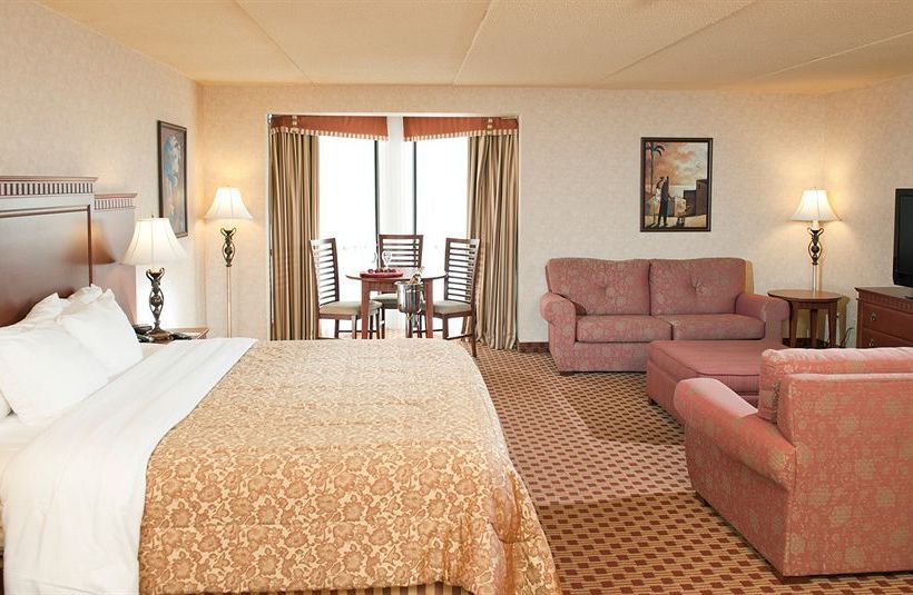 Hotel Quality Inn & Suites Bay Front | Sault Sainte Marie | Ontario | Canada 1