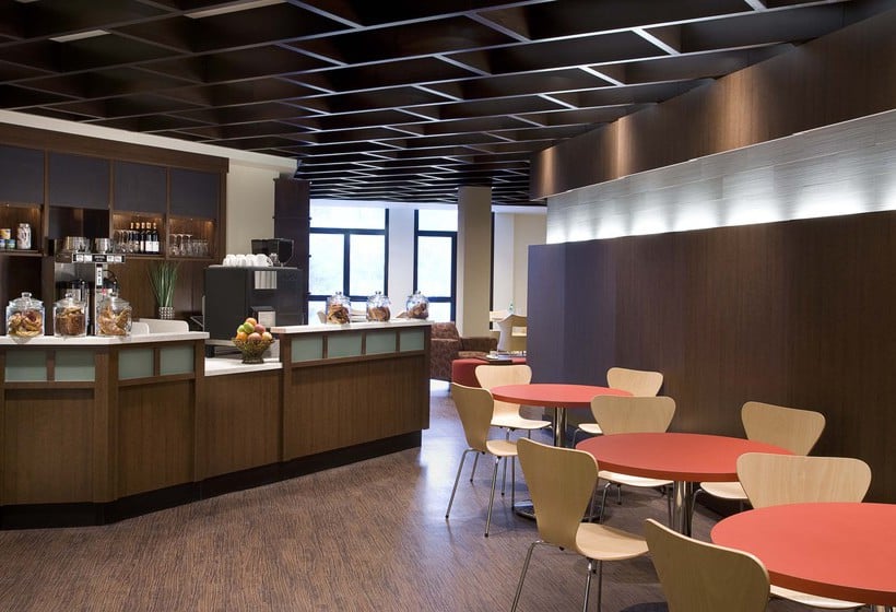 Edward Hotel North York | Toronto | Ontario | Canada 4