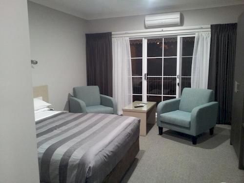 Hotel Barrass's John Bright Motor Inn Bright