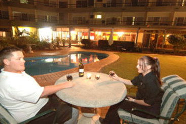 B.w Camelot Motel | Gladstone | Queensland | Australia 6