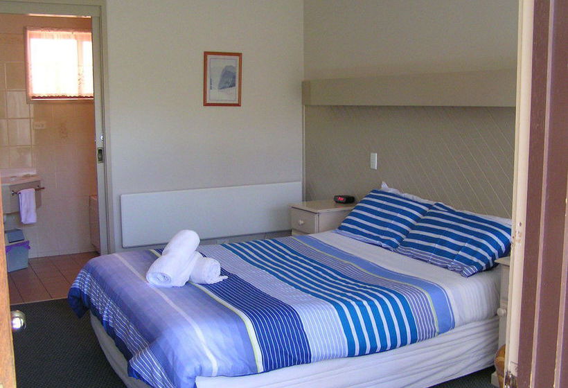 Coachman Motel | Cowes | Victoria | Australia 13