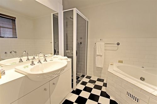 St Francis Winery Resort | Old Reynella | South Australia | Australia 11