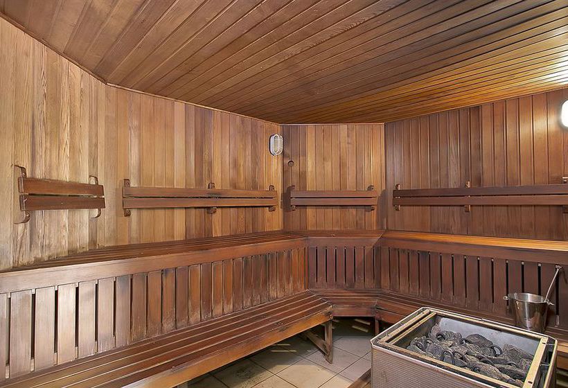 Hotel 181 The Esplanade | Cairns | Queensland | Australia 4