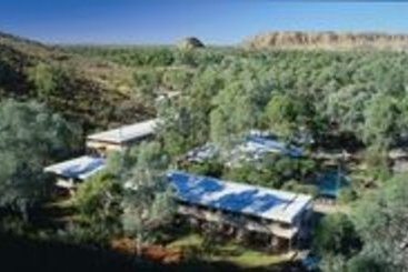 Resort Heavitree Gap Outback Lodge