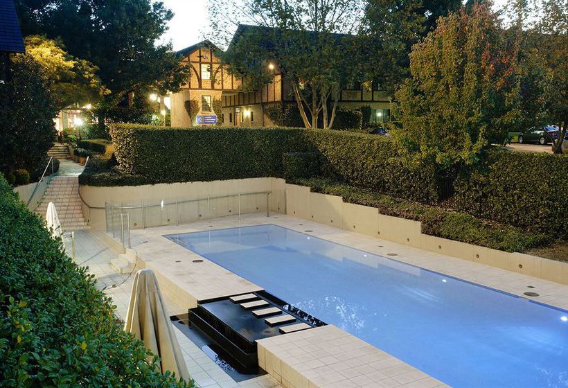 Hotel Grand Mercure The Hills Lodge | Castle Hill | New South Wales | Australia 1