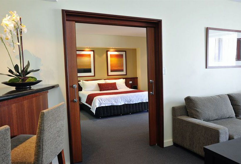 Hotel Crowne Plaza Alice Springs Lasseters Alice Springs