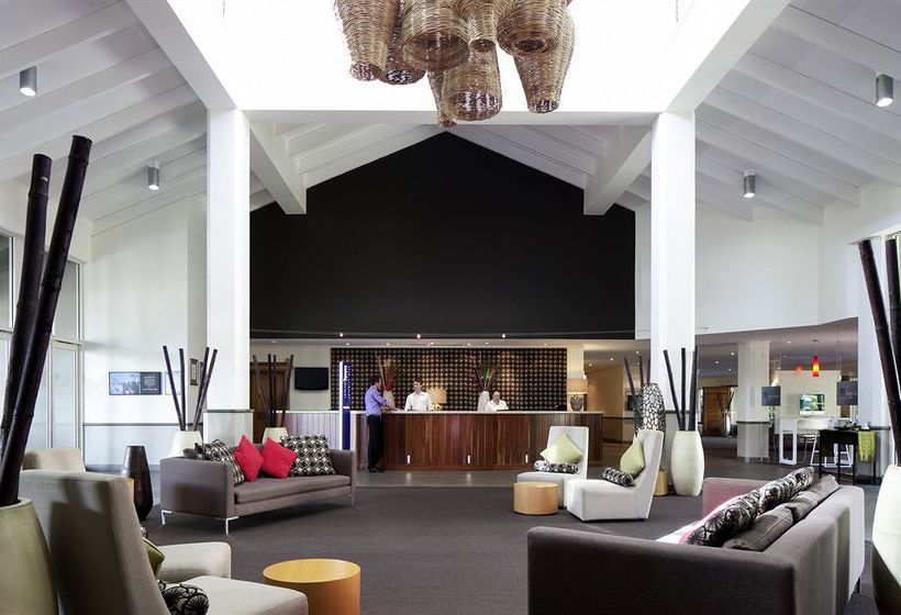 Novotel Cairns Oasis Resort