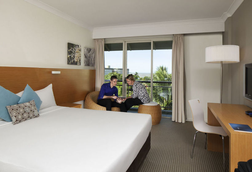 Novotel Cairns Oasis Resort | Cairns | Queensland | Australia 6