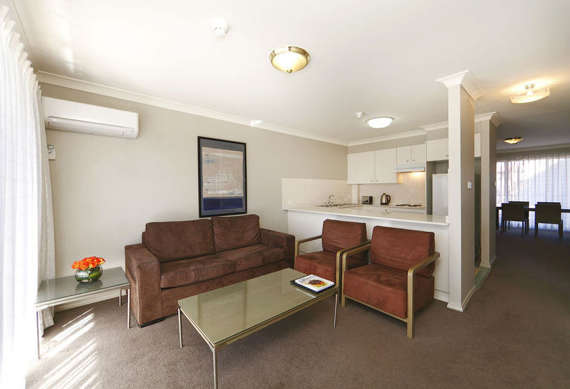 Hotel Pinnacle | Kingston | Australian Capital Territory | Australia 19