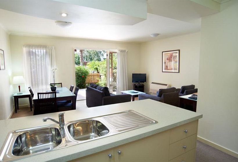 Quest Royal Gardens | Fitzroy | Victoria | Australia 12