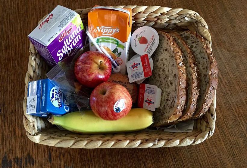 Hotel Tirana Motor Inn | Shepparton | Victoria | Australia 11