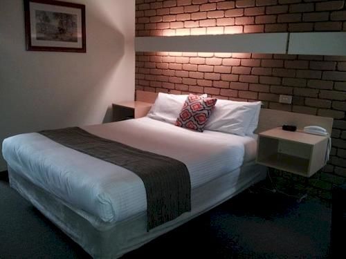 Hotel Tudor House Motor Inn | Shepparton | Victoria | Australia 10