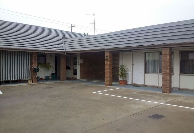 Hotel Tudor House Motor Inn | Shepparton | Victoria | Australia 2