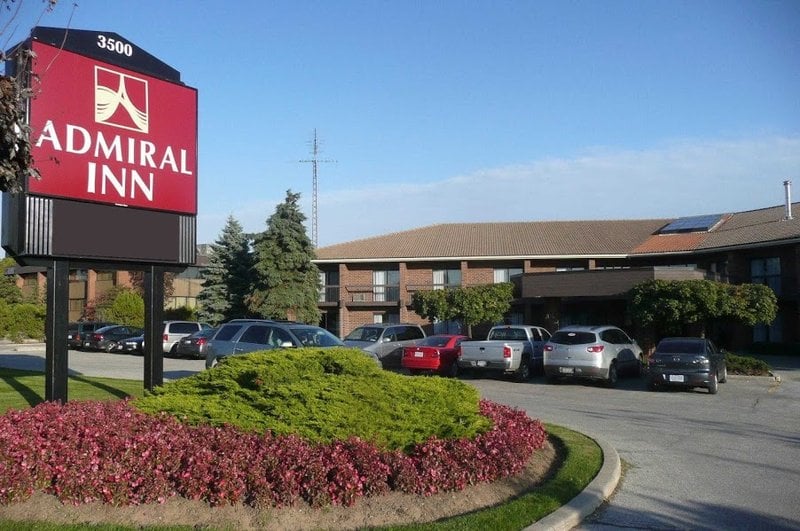 Hotel Admiral Inn | Burlington | Ontario | Canada 2