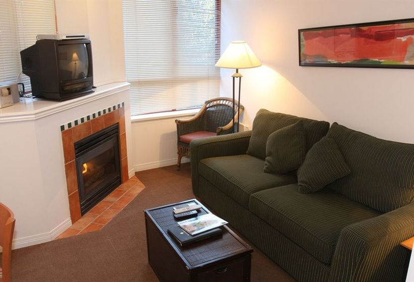 Hotel The Alpenglow Whistler Lodge | Whistler | British Columbia | Canada 17