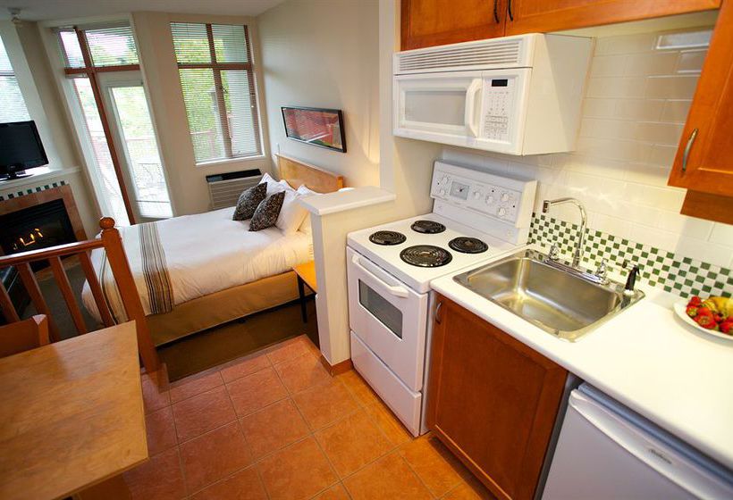 Hotel The Alpenglow Whistler Lodge | Whistler | British Columbia | Canada 20