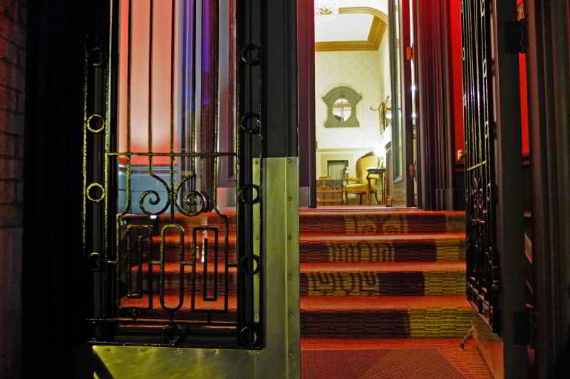 Hotel Au Chateau Fleur De Lys | Quebec | Quebec | Canada 18