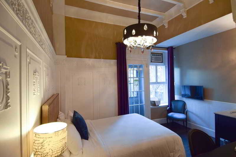 Hotel Au Chateau Fleur De Lys | Quebec | Quebec | Canada 5