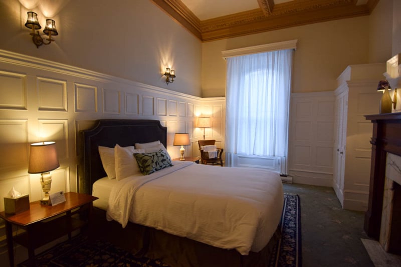 Hotel Au Chateau Fleur De Lys | Quebec | Quebec | Canada 9