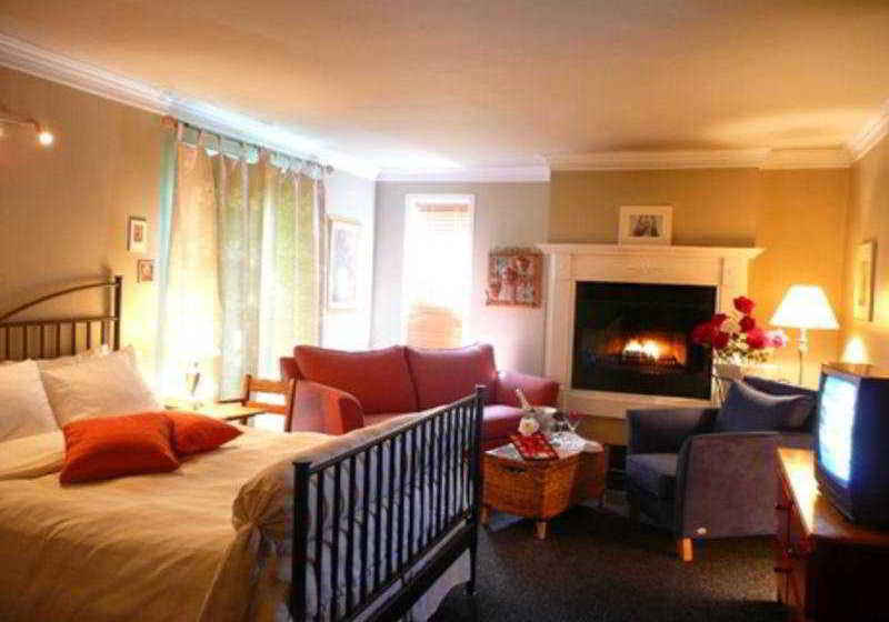 Hotel Auberge La Camarine | Beaupre | Quebec | Canada 4