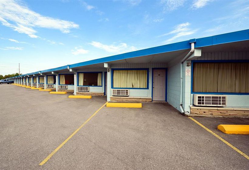 Motel Travelers Inn | Belleville | Ontario | Canada 10