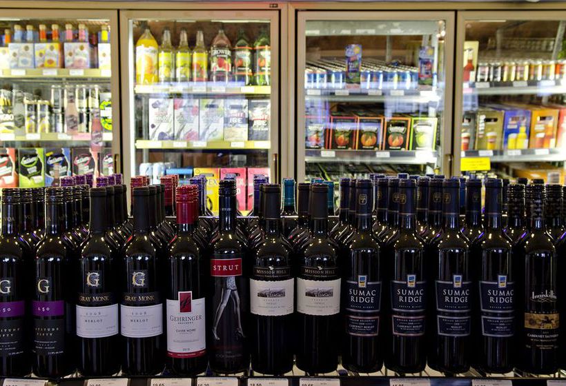 Hotel Vernon Lodge | Vernon | British Columbia | Canada 9