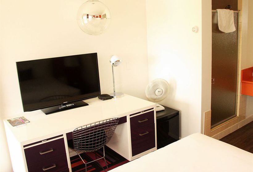 Hotel Zed | Victoria | British Columbia | Canada 7