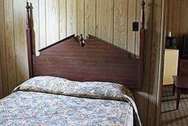 Cadillac Motel | Niagara Falls | Ontario | Canada 3