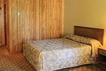 Cadillac Motel | Niagara Falls | Ontario | Canada 5