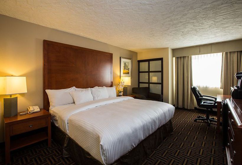 Clarion Hotel & Conference Centre | Medicine Hat | Alberta | Canada 2