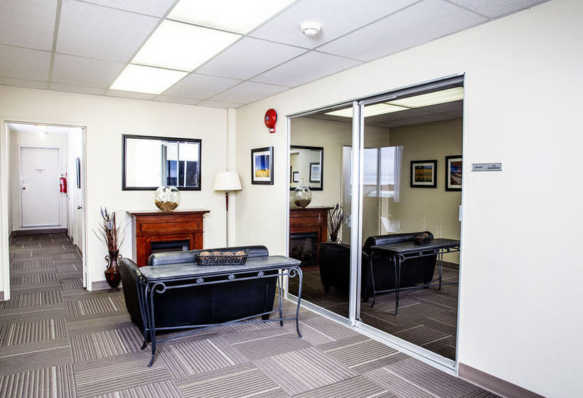 Hotel Campus Tower Suite | Edmonton | Alberta | Canada 10