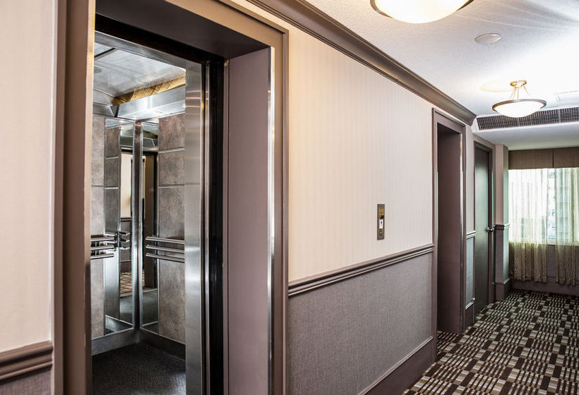 Hotel Campus Tower Suite | Edmonton | Alberta | Canada 12