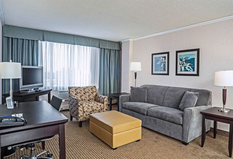 Hotel Campus Tower Suite | Edmonton | Alberta | Canada 3