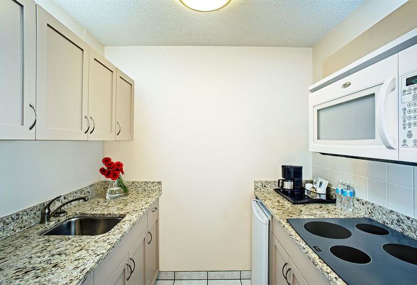 Hotel Campus Tower Suite | Edmonton | Alberta | Canada 4